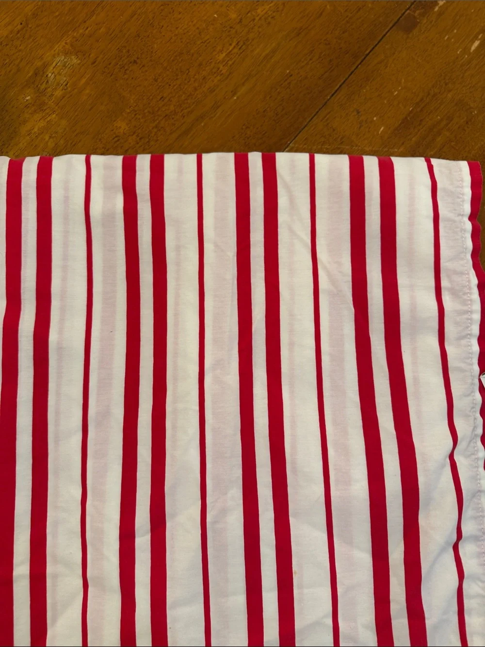 MLB Red & White Baseball Stripe Sheet